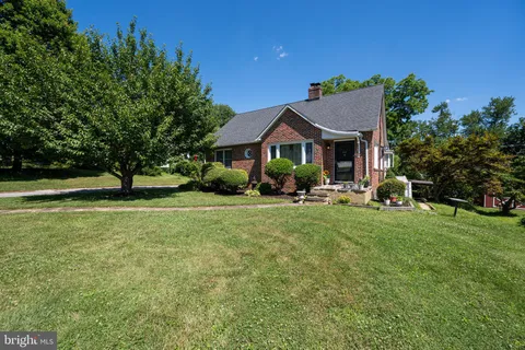 $665,000 | 223 Edridge Way, Catonsville, MD 21228