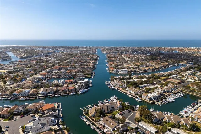 $375,000 | 16222 Monterey Lane, Unit 371, Huntington Beach, CA 92649