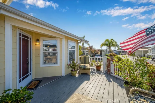 $375,000 | 16222 Monterey Lane, Unit 371, Huntington Beach, CA 92649