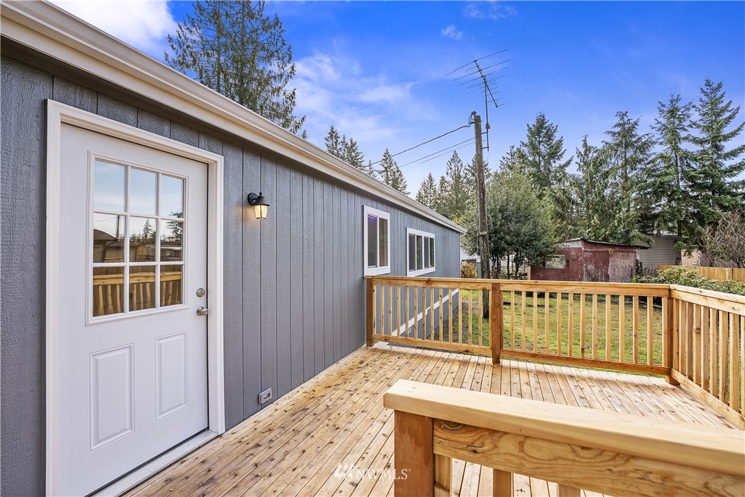 12732 East Macs Loop Road Granite Falls, WA 98252 - Photo 15 of 17 Gallery Image 15