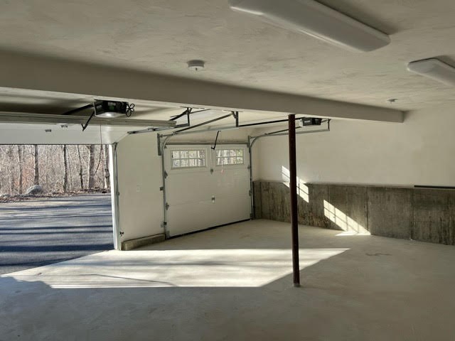 6 Pioneer Road Coventry, RI 02816 - Photo 9 of 9 Garage