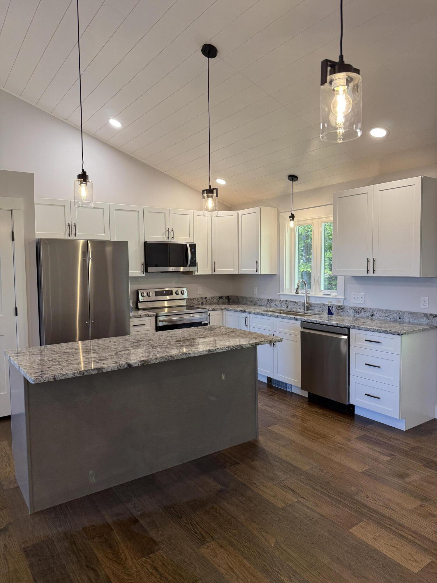 35 Pond View Drive Otisfield, ME 04270 - Photo 9 of 48 Kitchen