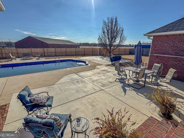 404 Hardwick Drive Macon, GA 31216 - Photo 20 of 21 a view of outdoor seating