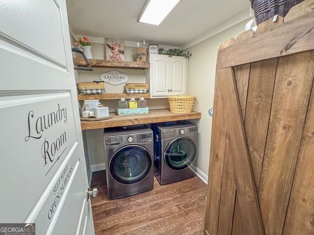404 Hardwick Drive Macon, GA 31216 - Photo 8 of 21 a utility room with dryer and washer