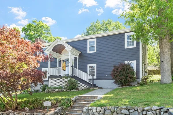 $885,000 | 14 Rockwood Street, Melrose, MA 02176