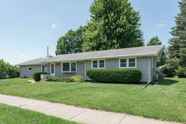 $425,000 | 101 North Clear Lake Avenue, Milton, WI 53563