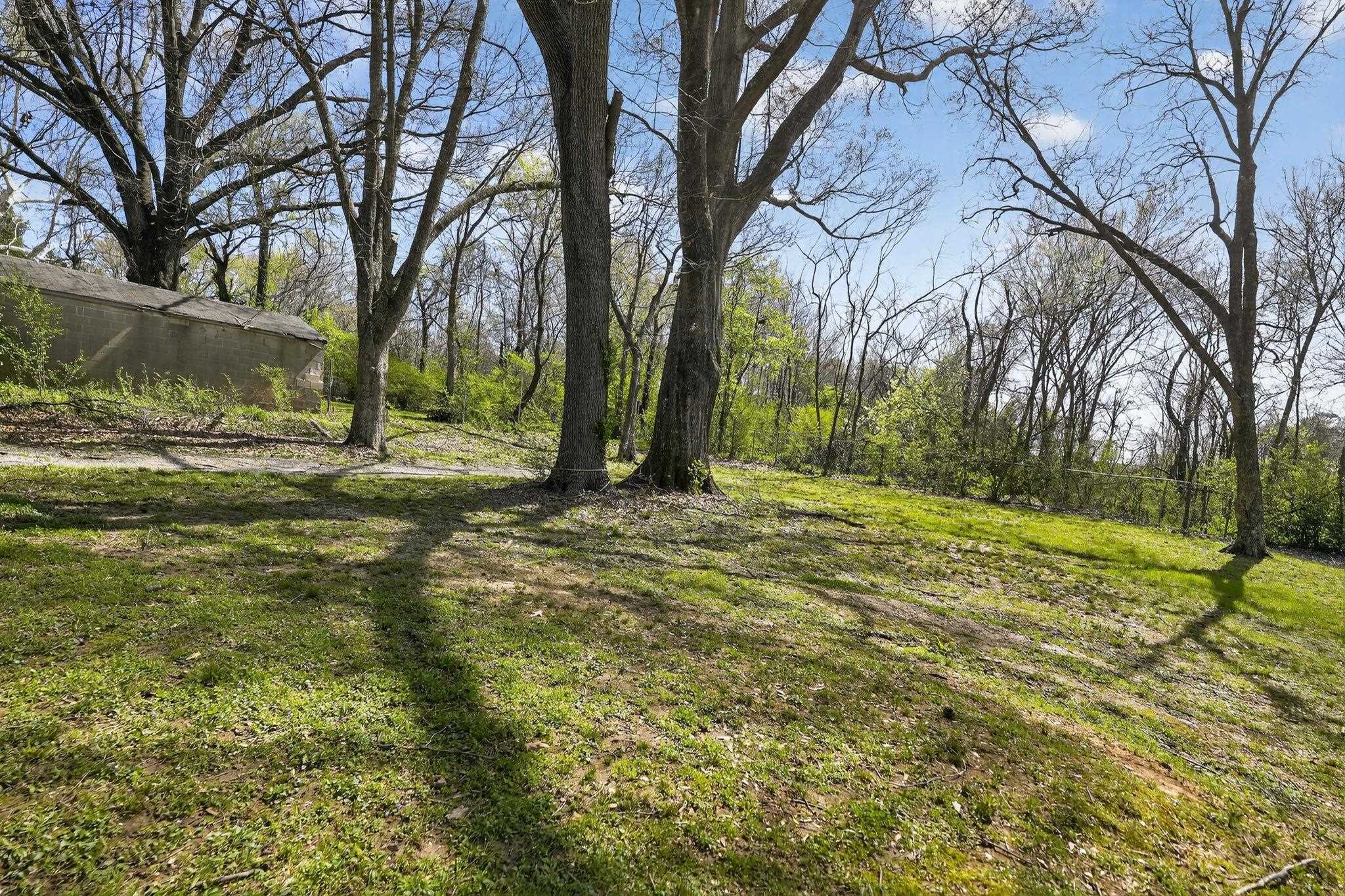 4033 Clearpool Circle Road Memphis, TN 38118 - Photo 11 of 34