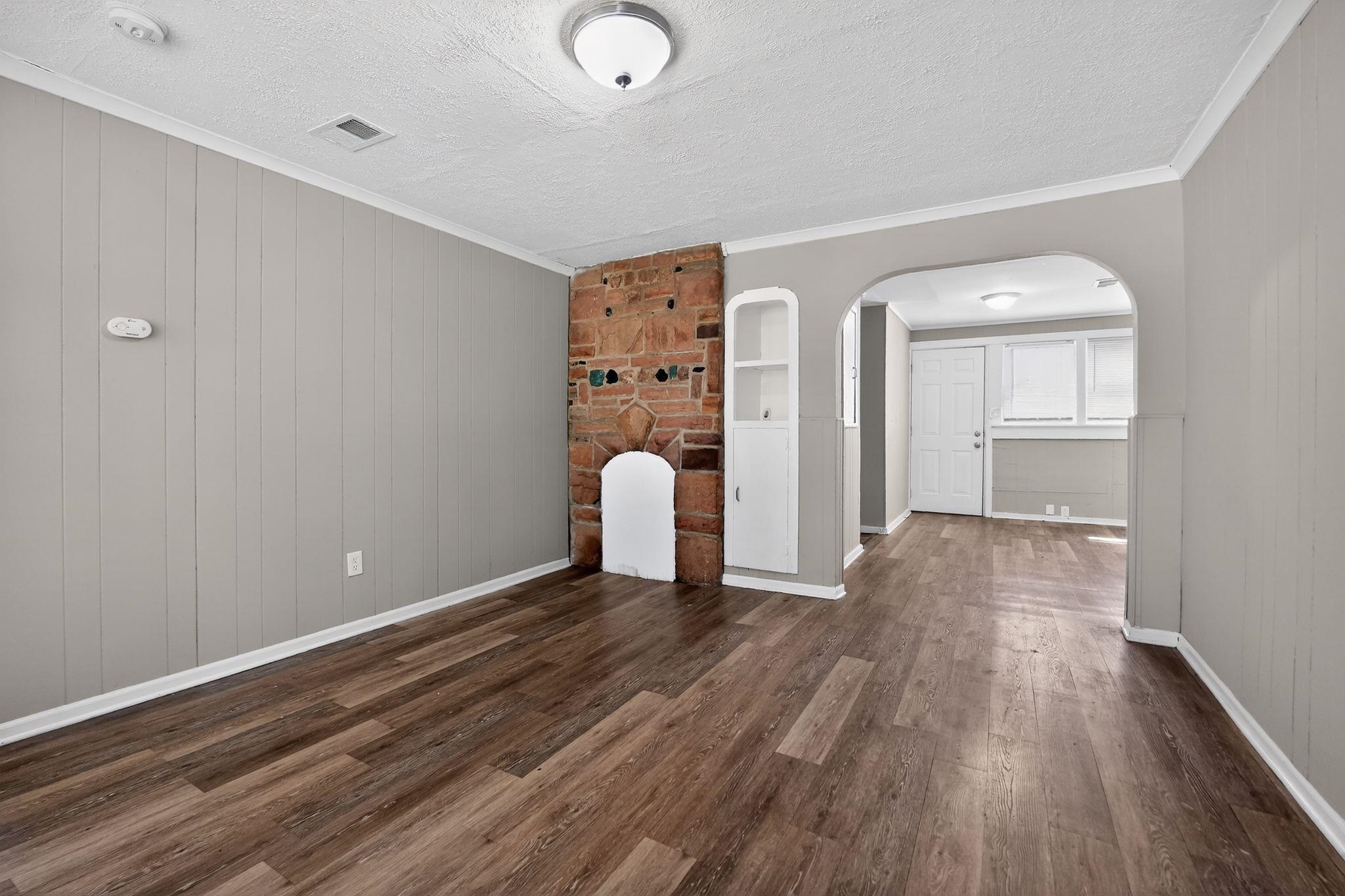 4033 Clearpool Circle Road Memphis, TN 38118 - Photo 14 of 34