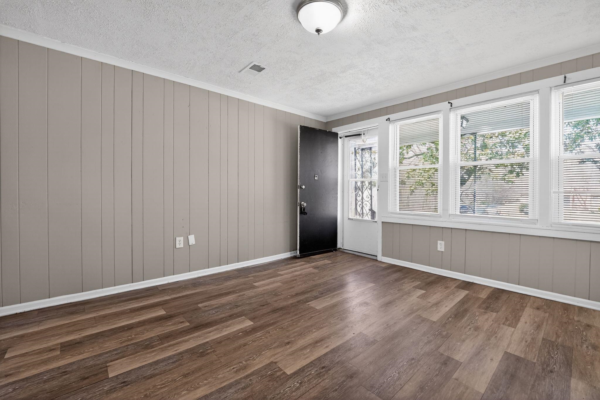 4033 Clearpool Circle Road Memphis, TN 38118 - Photo 16 of 34