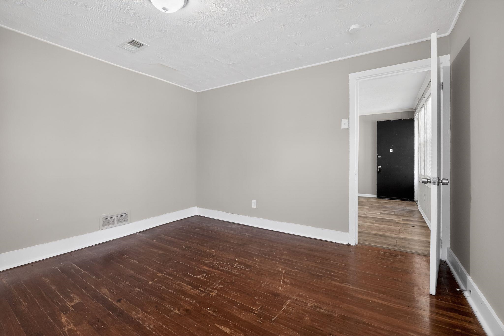 4033 Clearpool Circle Road Memphis, TN 38118 - Photo 17 of 34