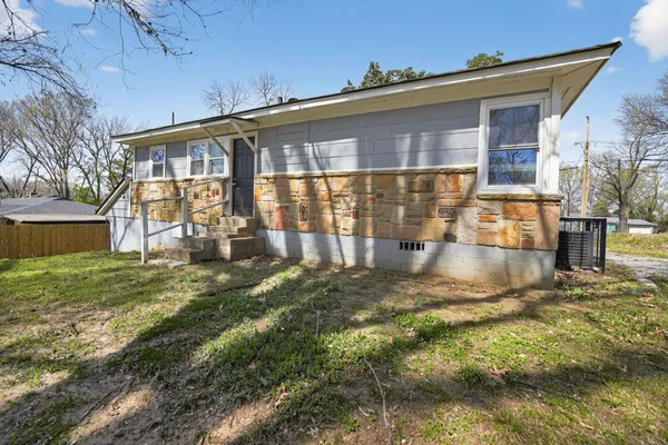 $109,900 | 4033 Clearpool Circle Road, Memphis, TN 38118