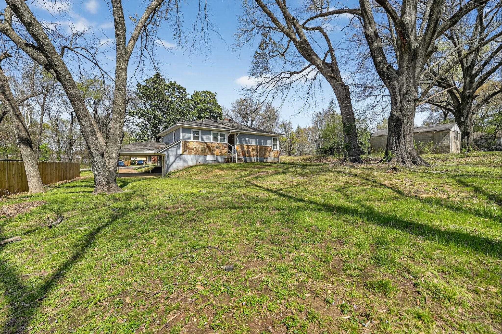 4033 Clearpool Circle Road Memphis, TN 38118 - Photo 7 of 34