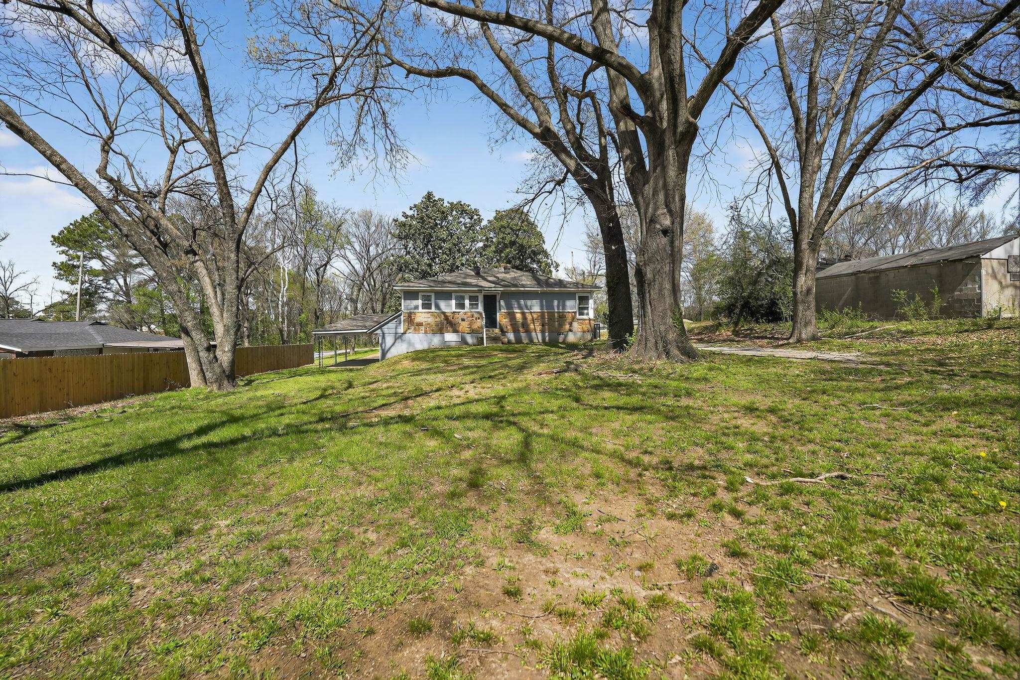 4033 Clearpool Circle Road Memphis, TN 38118 - Photo 8 of 34