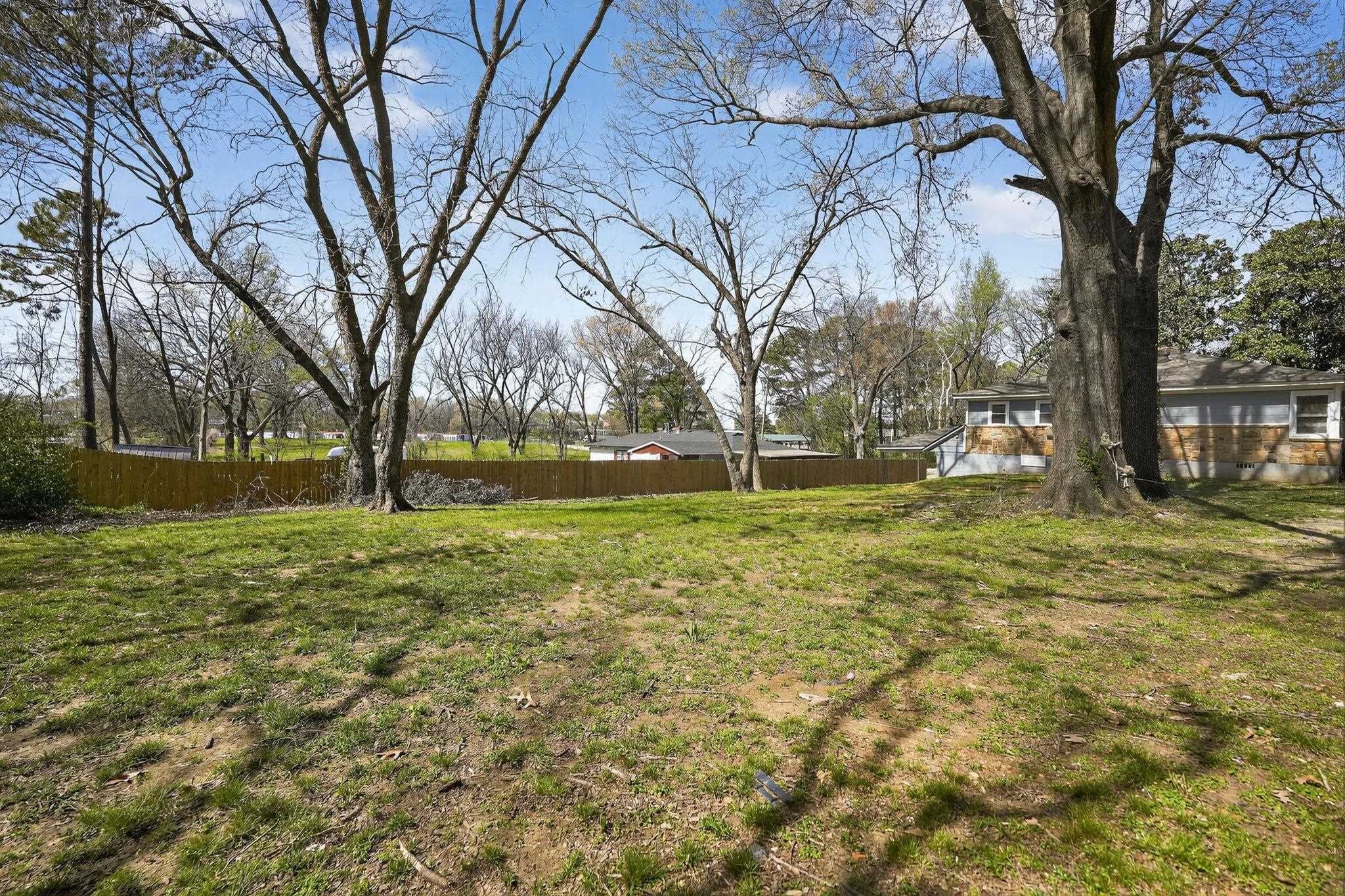 4033 Clearpool Circle Road Memphis, TN 38118 - Photo 9 of 34