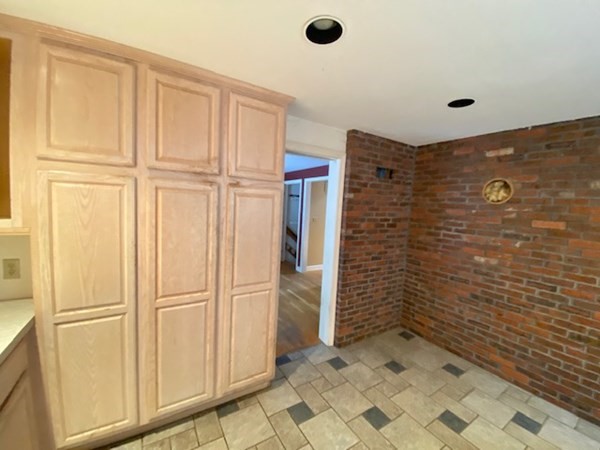43 Bulkeley Road Littleton, MA 01460 - Photo 19 of 22
