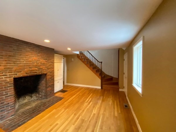 43 Bulkeley Road Littleton, MA 01460 - Photo 9 of 22