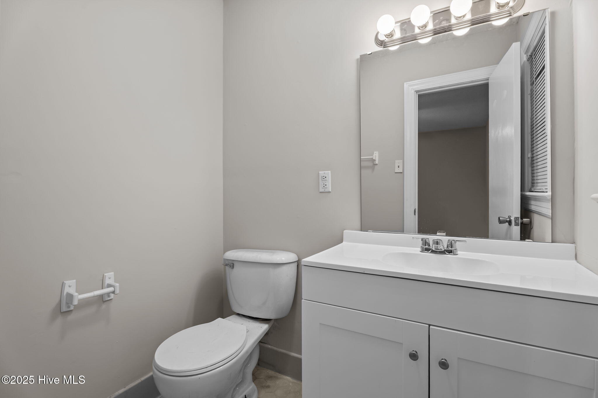 627 Greyson Road Rocky Mount, NC 27804 - Photo 19 of 32 Half Bath off of Master Bedroom