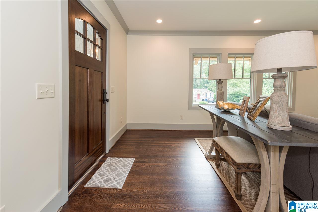 546 Broadway Street Birmingham, AL 35209 - Photo 8 of 46