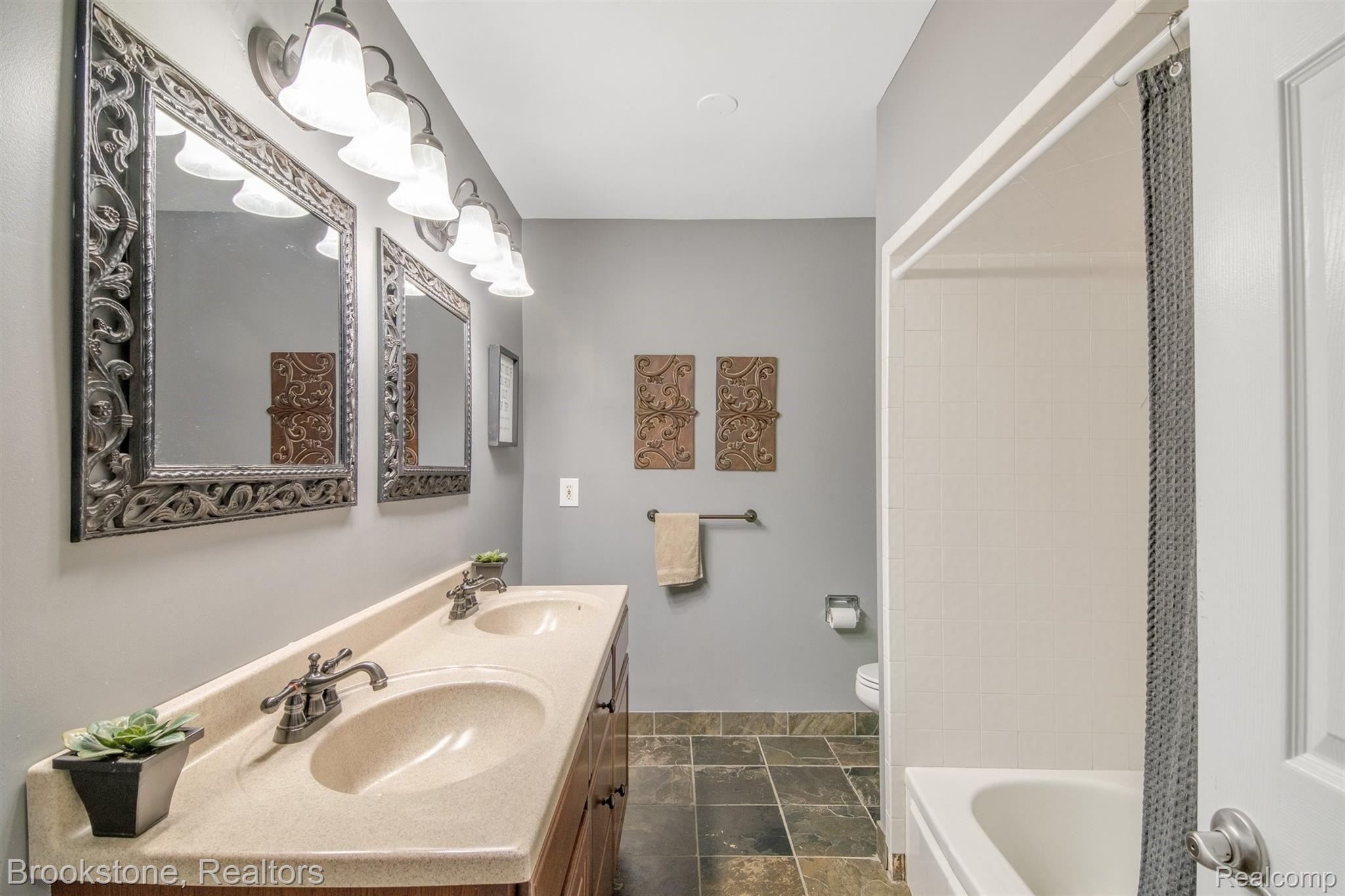 45310 West 10 Mile Road Novi, MI 48375 - Photo 25 of 49 25-45310 W 10 Mile Rd-Windowstill-Real-Estate-Photography-25.jpg