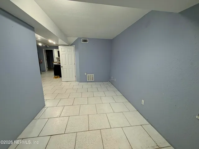 $1,995 | 8 10th Street, Unit B, St. Augustine, FL 32080