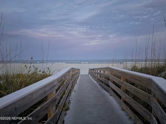 $1,995 | 8 10th Street, Unit B, St. Augustine, FL 32080