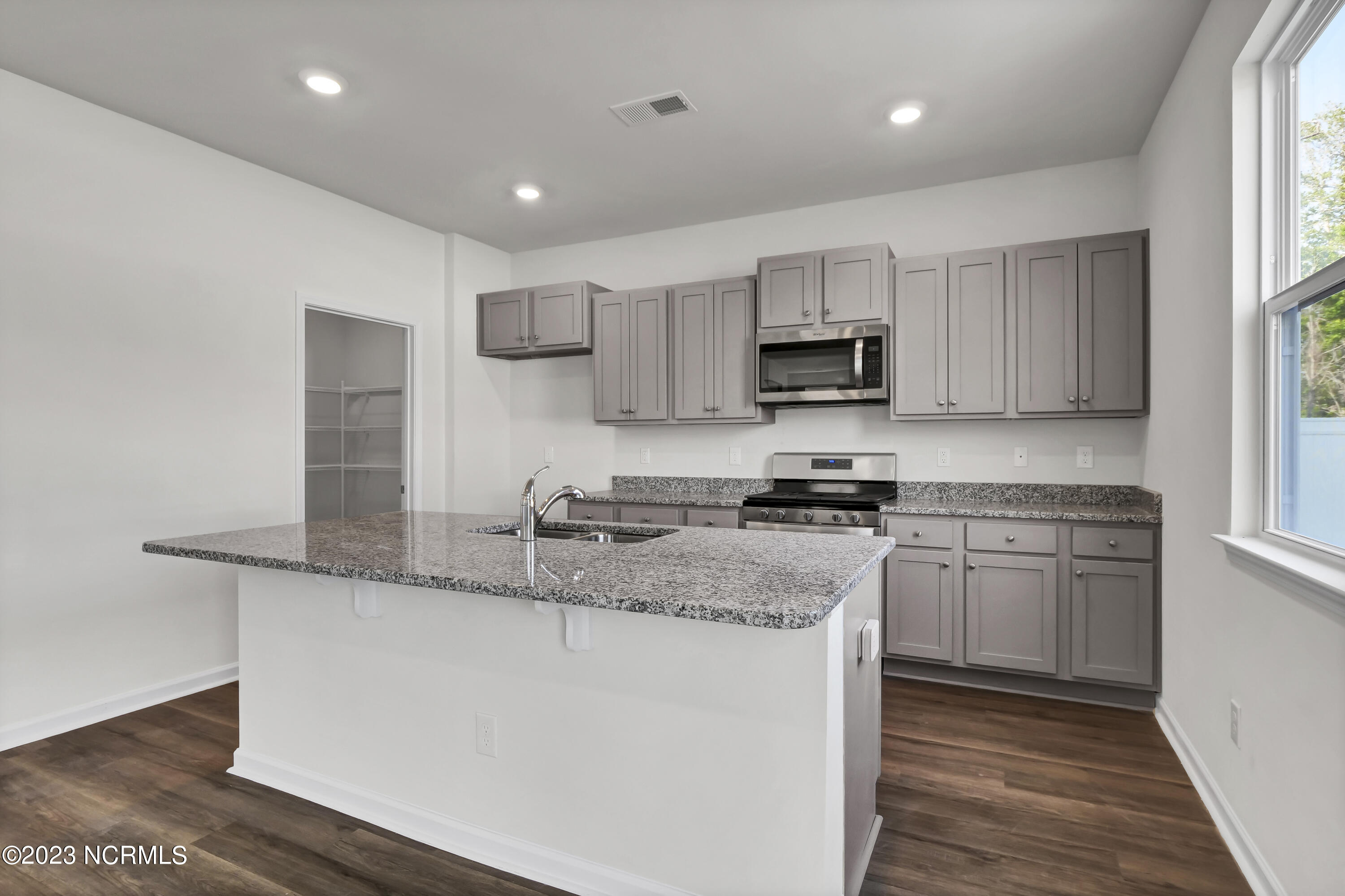 9098 St George Road Wilmington, NC 28411 - Photo 7 of 30 P4166377