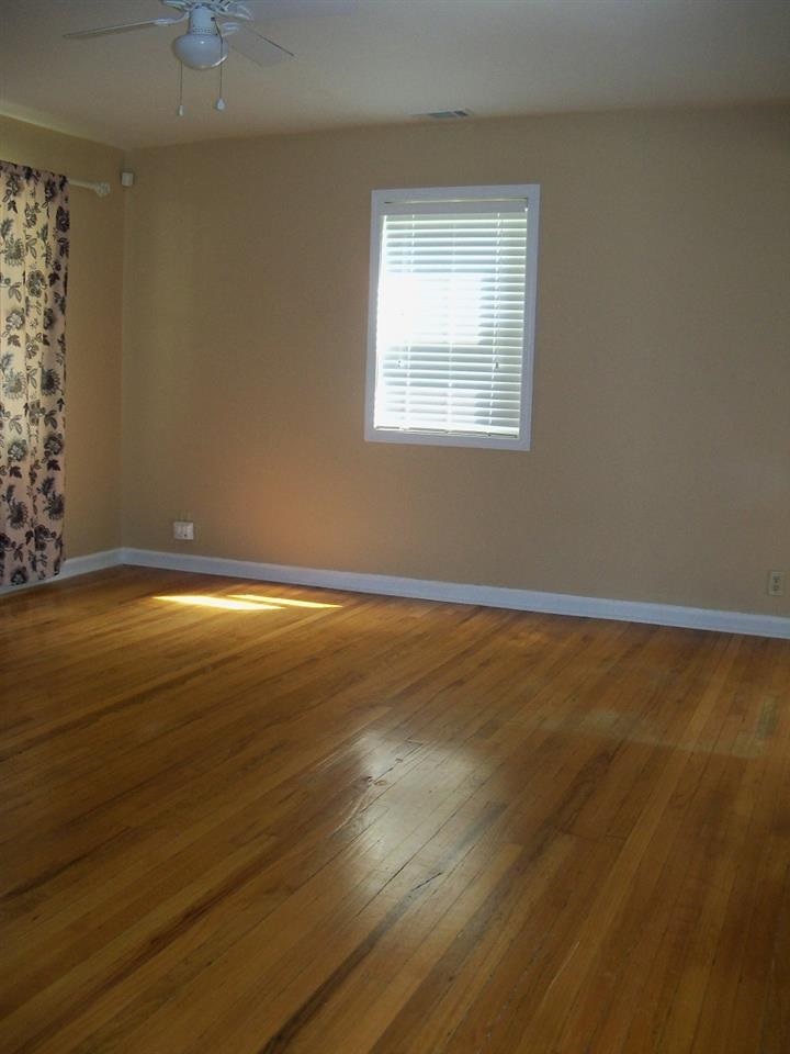 54585 Bittersweet Road Mishawaka, IN 46545 - Photo 9 of 25 Gallery Image 9