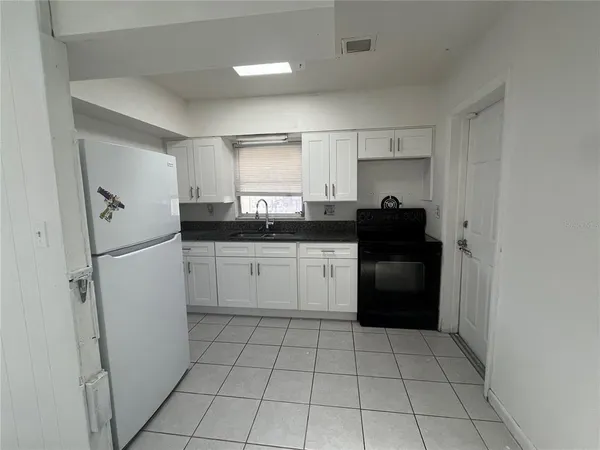 $1,550 | 2329 West Oak Street, Kissimmee, FL 34741