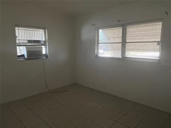 $1,550 | 2329 West Oak Street, Kissimmee, FL 34741