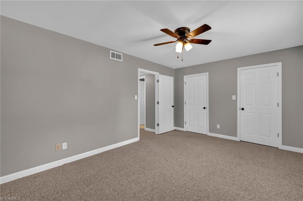 1001 Robinhood Road, Unit D High Point, NC 27262 - Photo 21 of 22 Gallery Image 21