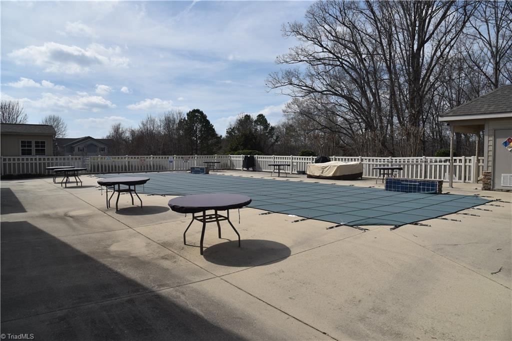 4246 Plantation Ridge Lane Greensboro, NC 27409 - Photo 26 of 30 Neighoborhood pool