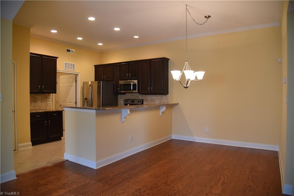 4246 Plantation Ridge Lane Greensboro, NC 27409 - Photo 7 of 30 Dining