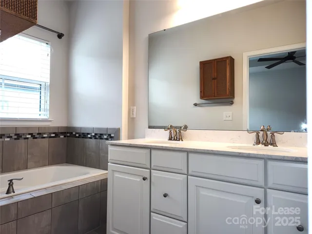 $4,050 | 1538 Kee Court, Charlotte, NC 28203