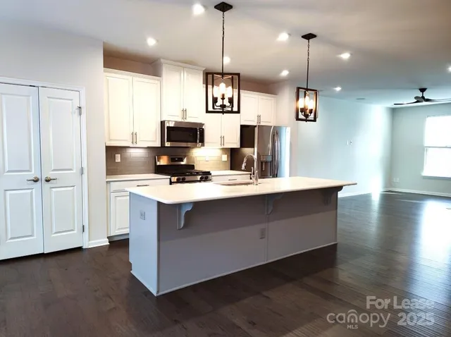 $4,050 | 1538 Kee Court, Charlotte, NC 28203