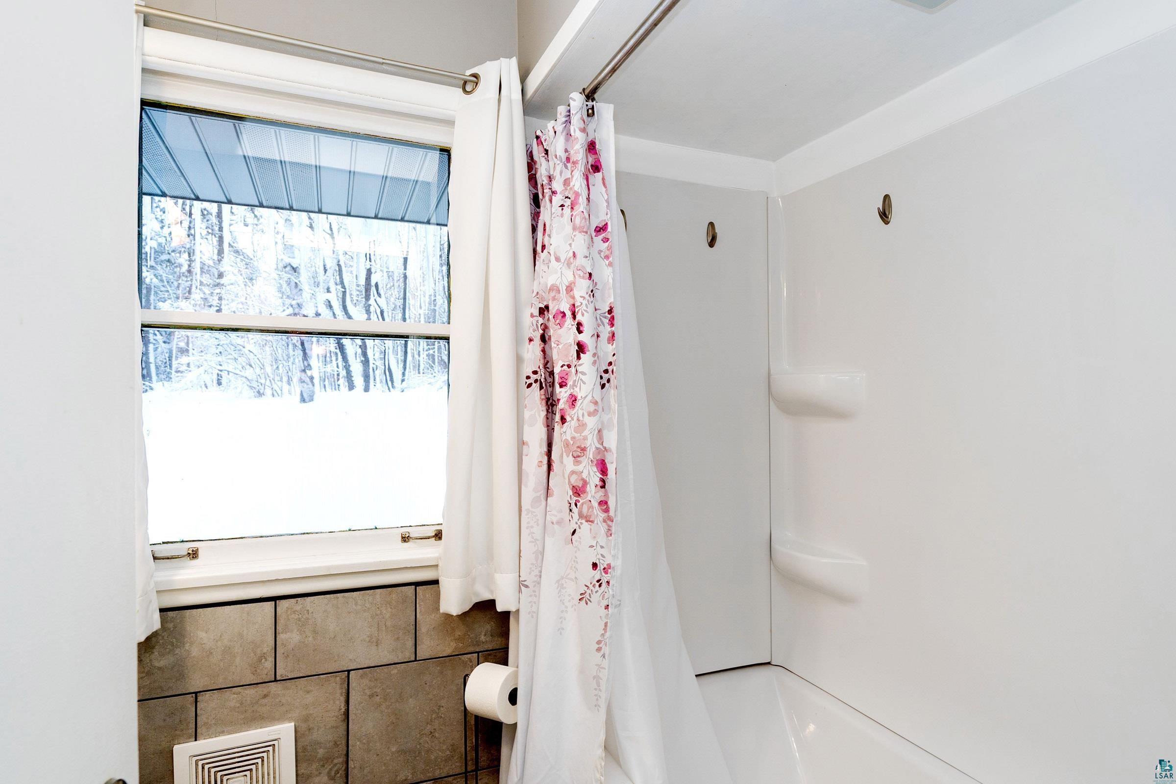 541 Anderson Road Duluth, MN 55811 - Photo 18 of 39 Gallery Image 18