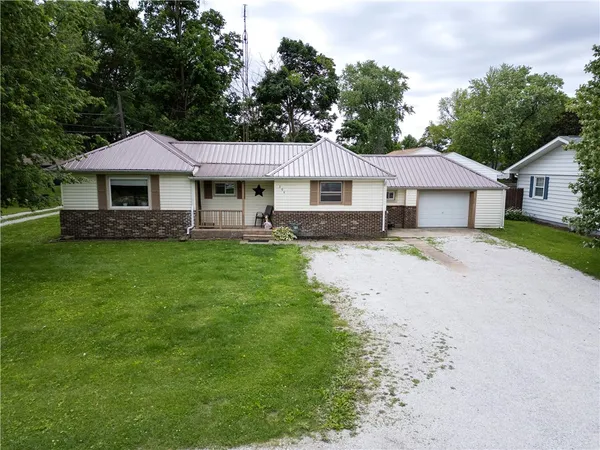 $144,900 | 304 Mckinley Street, Catlin, IL 61817