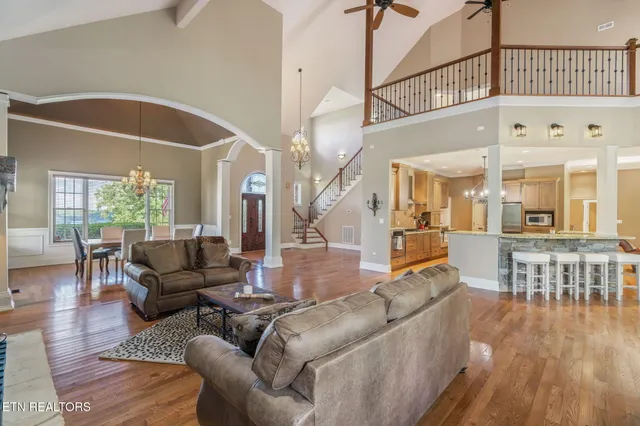 $1,047,000 | 205 Melea Lane, Kingston, TN 37763