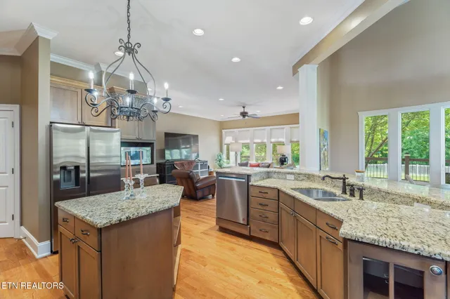 $1,047,000 | 205 Melea Lane, Kingston, TN 37763