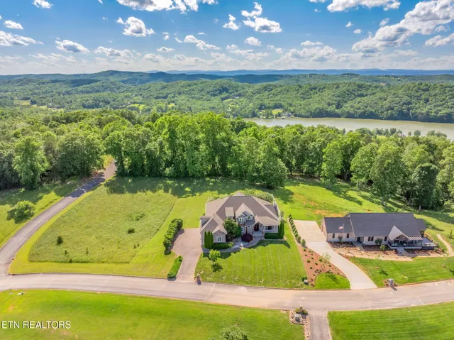 $1,047,000 | 205 Melea Lane, Kingston, TN 37763