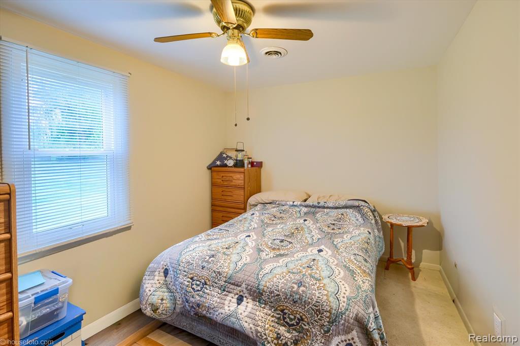 9254 North Genesee Road Mount Morris, MI 48458 - Photo 14 of 24