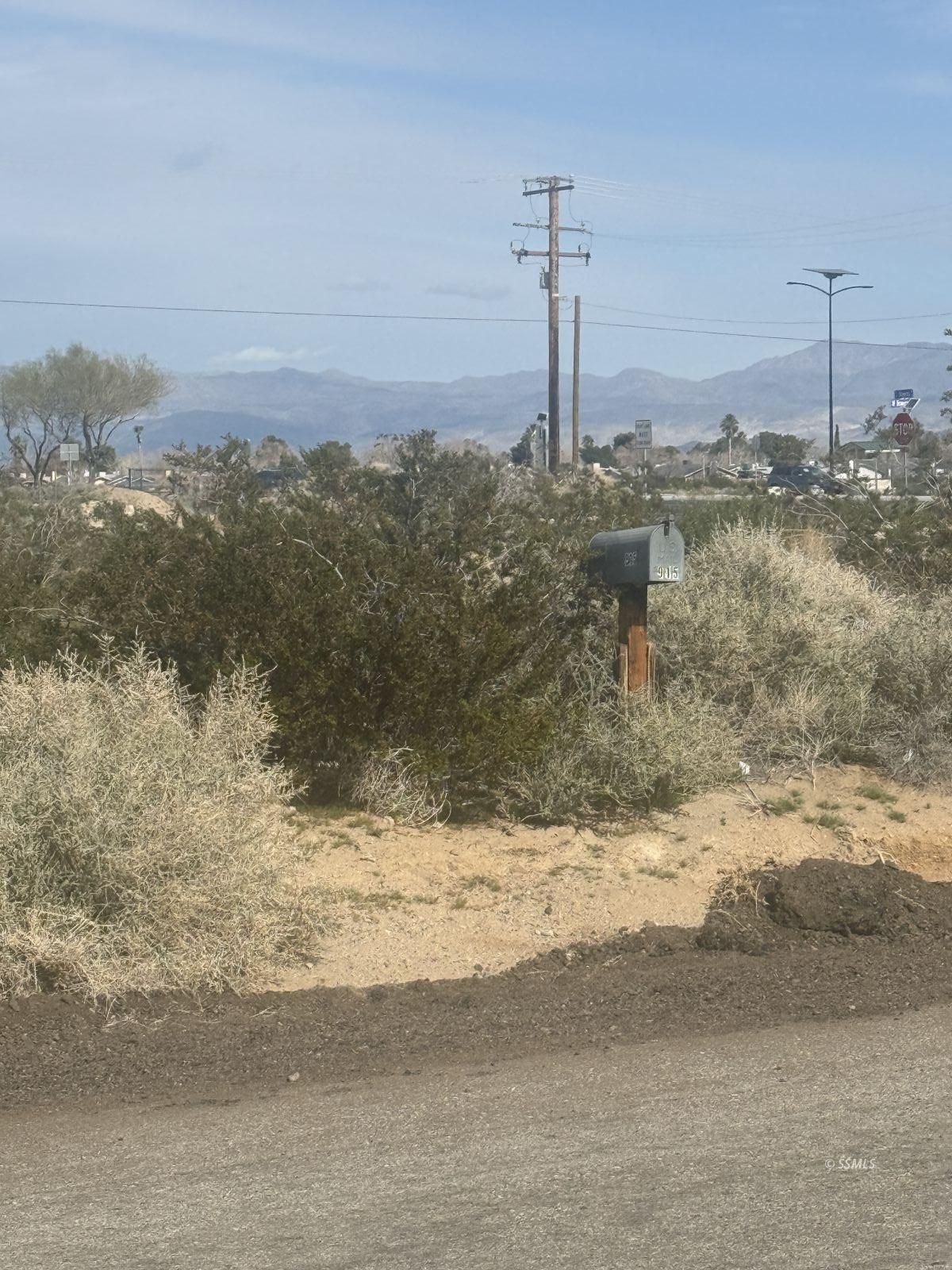 West Vulcan Street Ridgecrest, CA 93555 - Photo 5 of 7