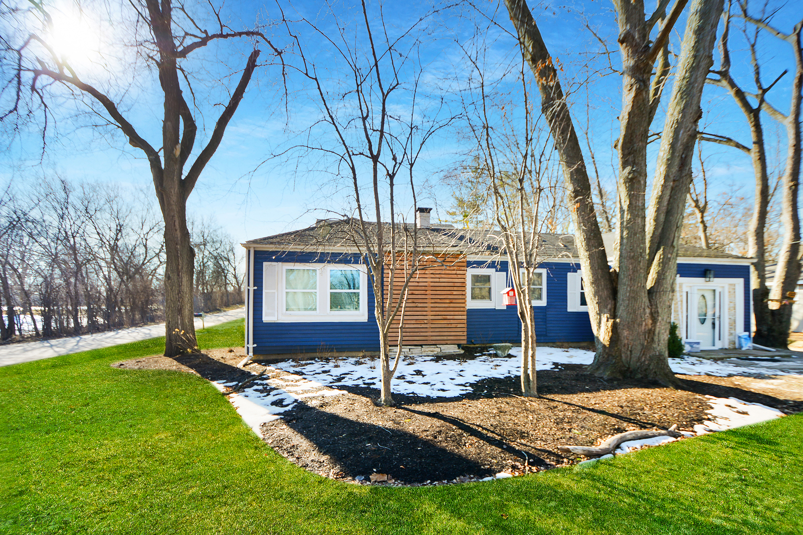 21269 West Ridge Road Lake Zurich, IL 60047 - Photo 2 of 19 Gallery Image 2