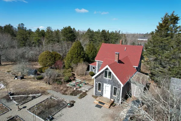 $285,900 | 12 Masonic Lane, Pembroke, ME 04666