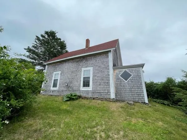 $285,900 | 12 Masonic Lane, Pembroke, ME 04666