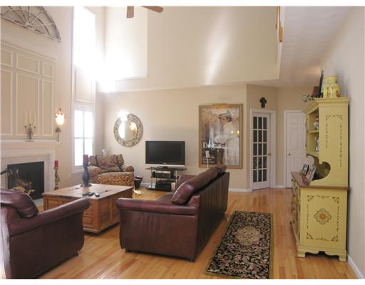 237 Sleepy Hollow Farm Road Warwick, RI 02886 - Photo 3 of 12 Den/Family/Great Room.
