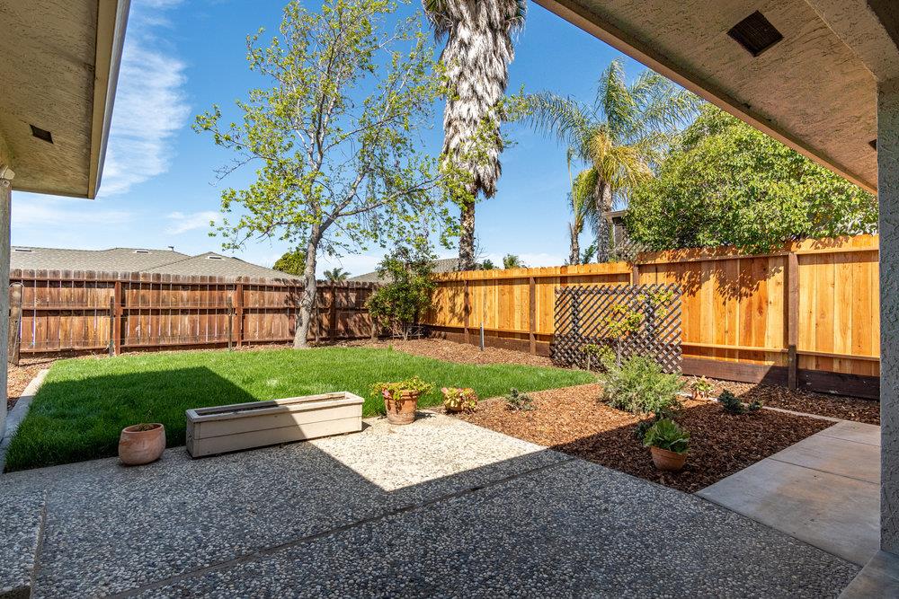 1220 Heather Glen Circle Hollister, CA 95023 - Photo 36 of 41 a view of a garden with a patio