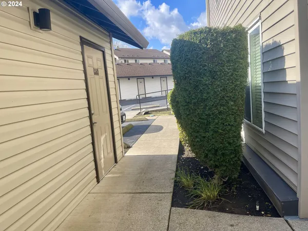 $249,000 | 5264 Northeast 121st Avenue, Unit K74, Vancouver, WA 98682