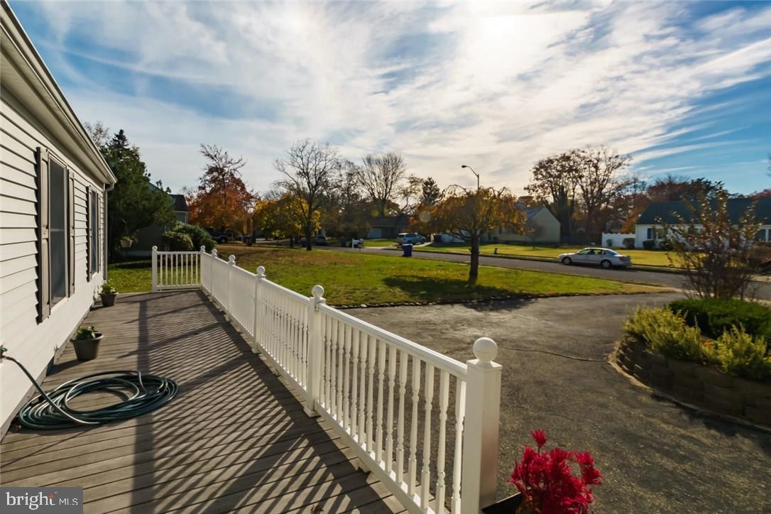 873 Devonshire Road Toms River, NJ 08753 - Photo 2 of 21