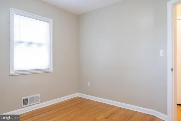 $3,495 | 3903 Fairview Drive, Fairfax, VA 22031