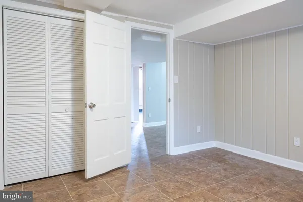 $3,495 | 3903 Fairview Drive, Fairfax, VA 22031